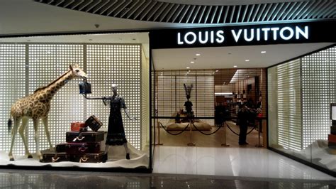 louis vuitton utiliza pieles de animales